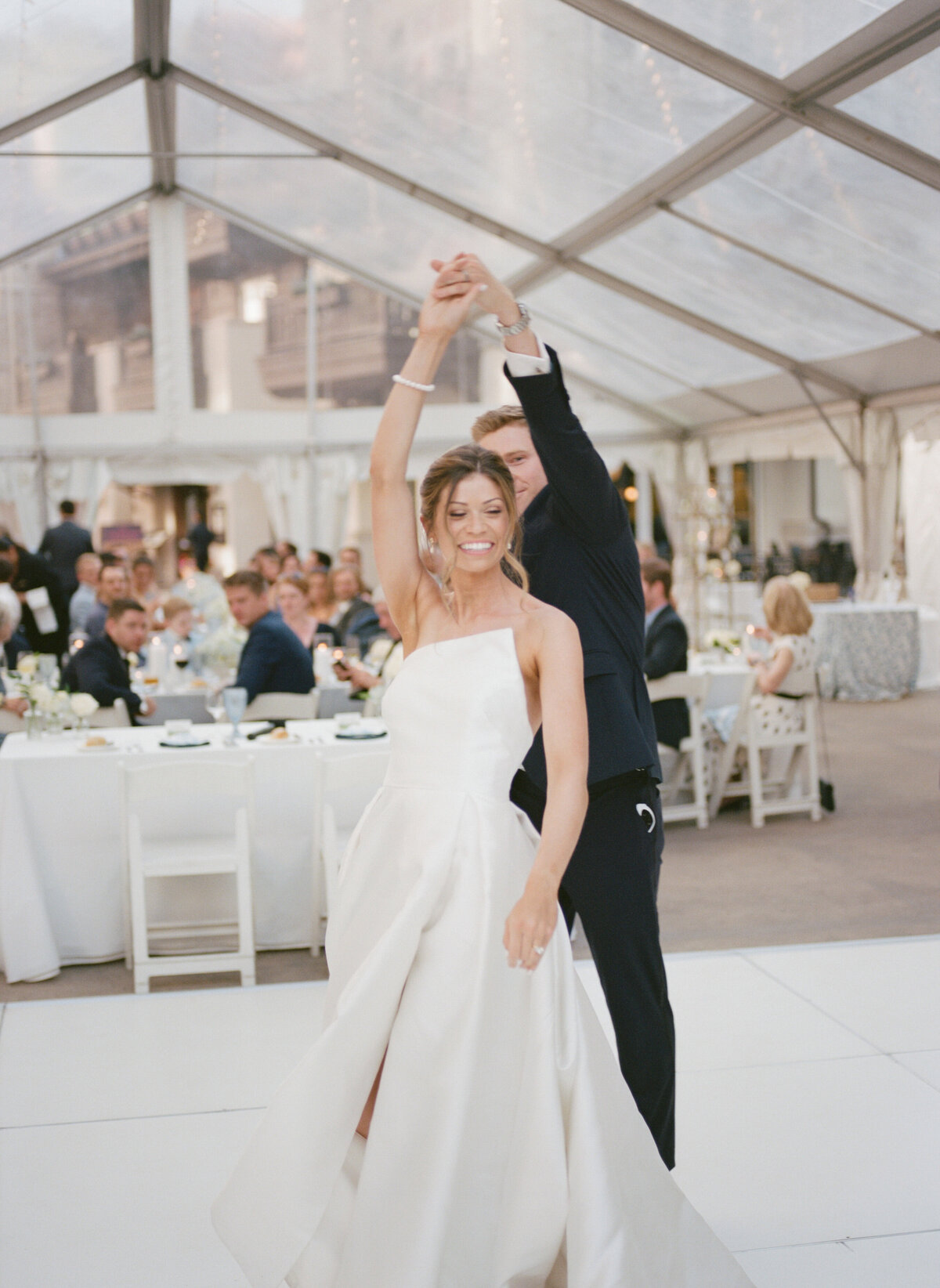 SophiaErikWeddingFilmHighlights-4