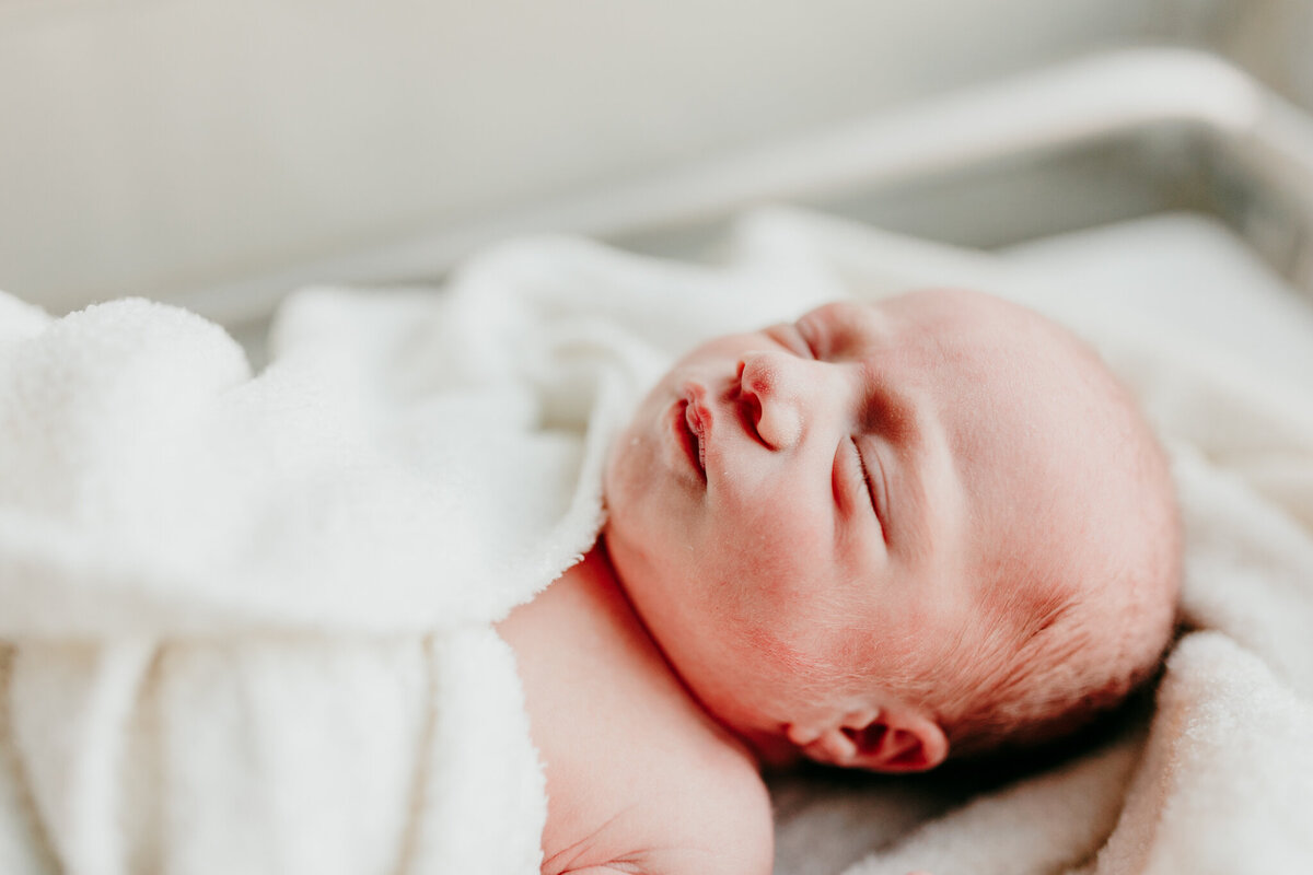 NWA fresh 48 photographer, fresh 48 photography near me Northwest Arkansas, newborn baby photography 
