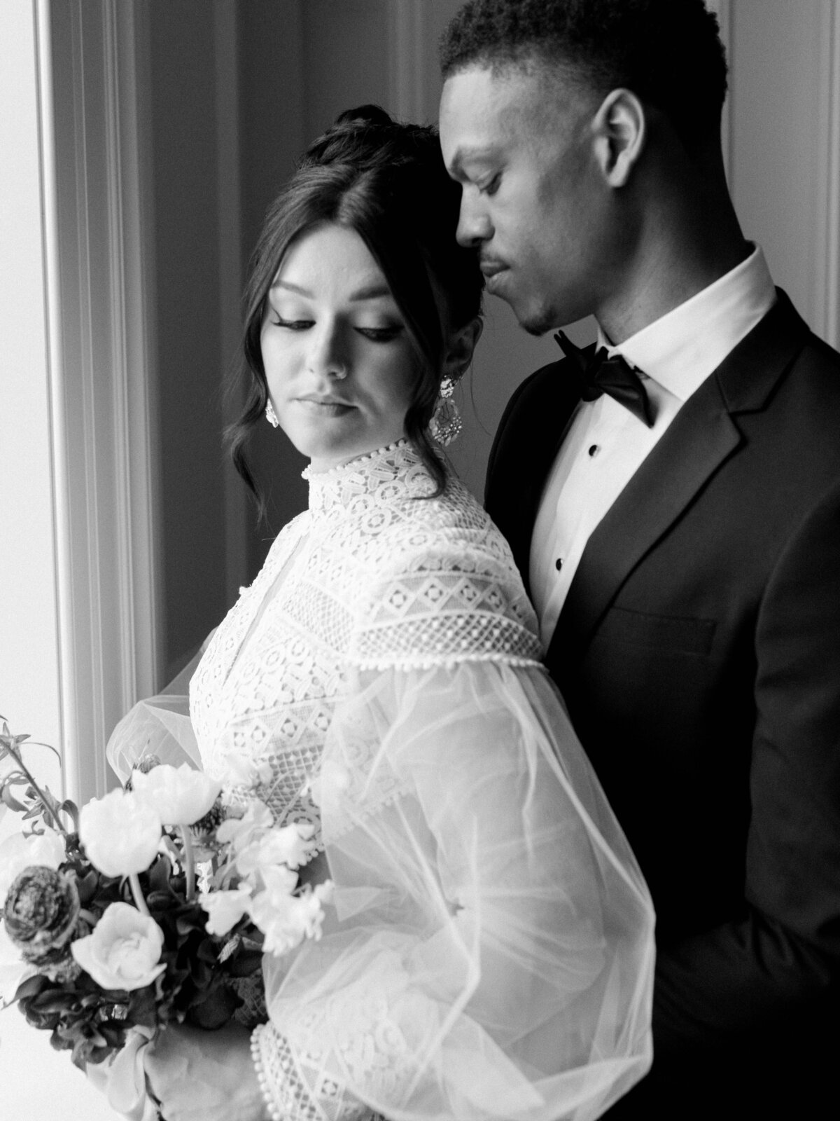 Chicago History Museum Wedding Editorial AMP05890-2