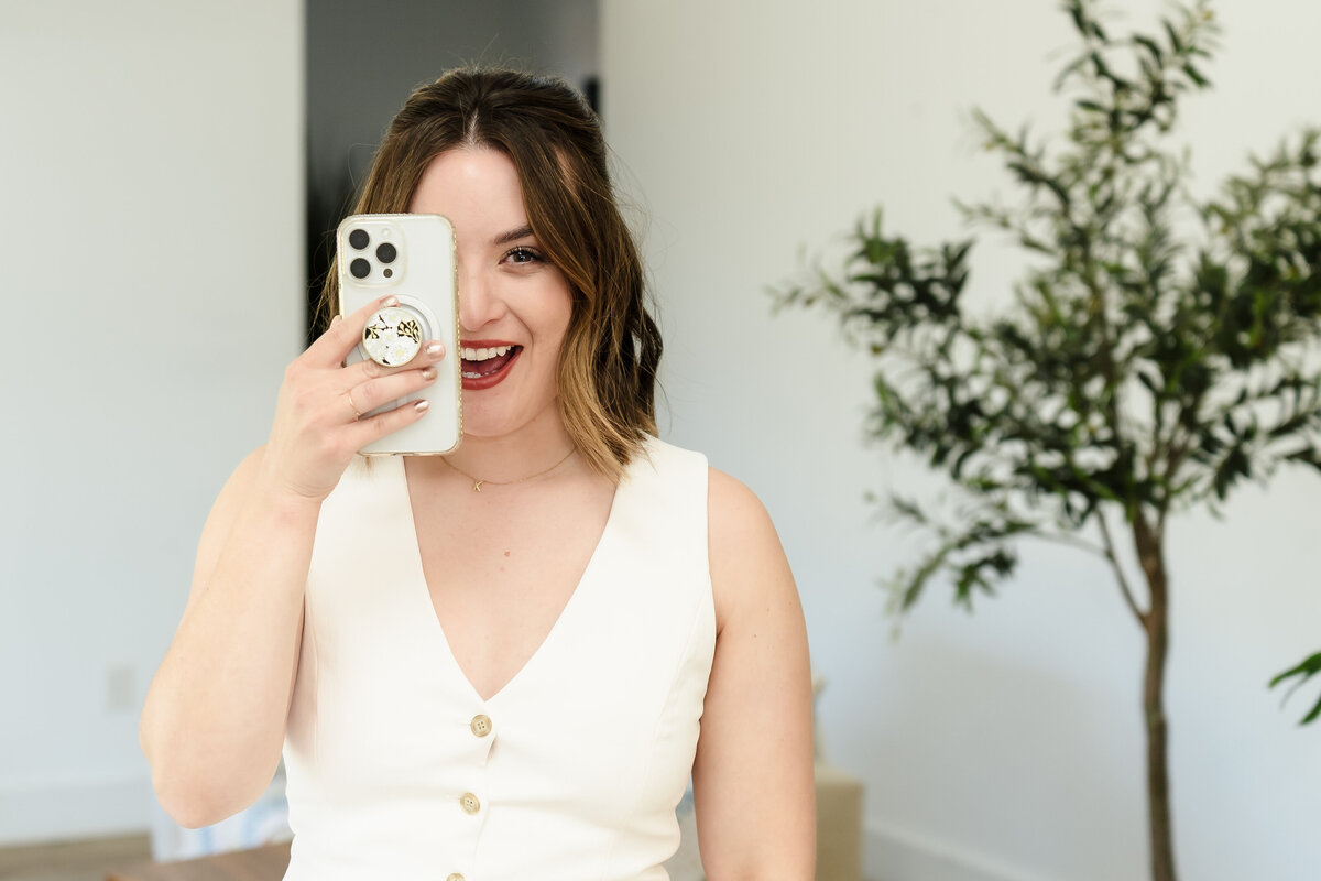 Content Creator and Marketing Strategist Brand Photoshoot23