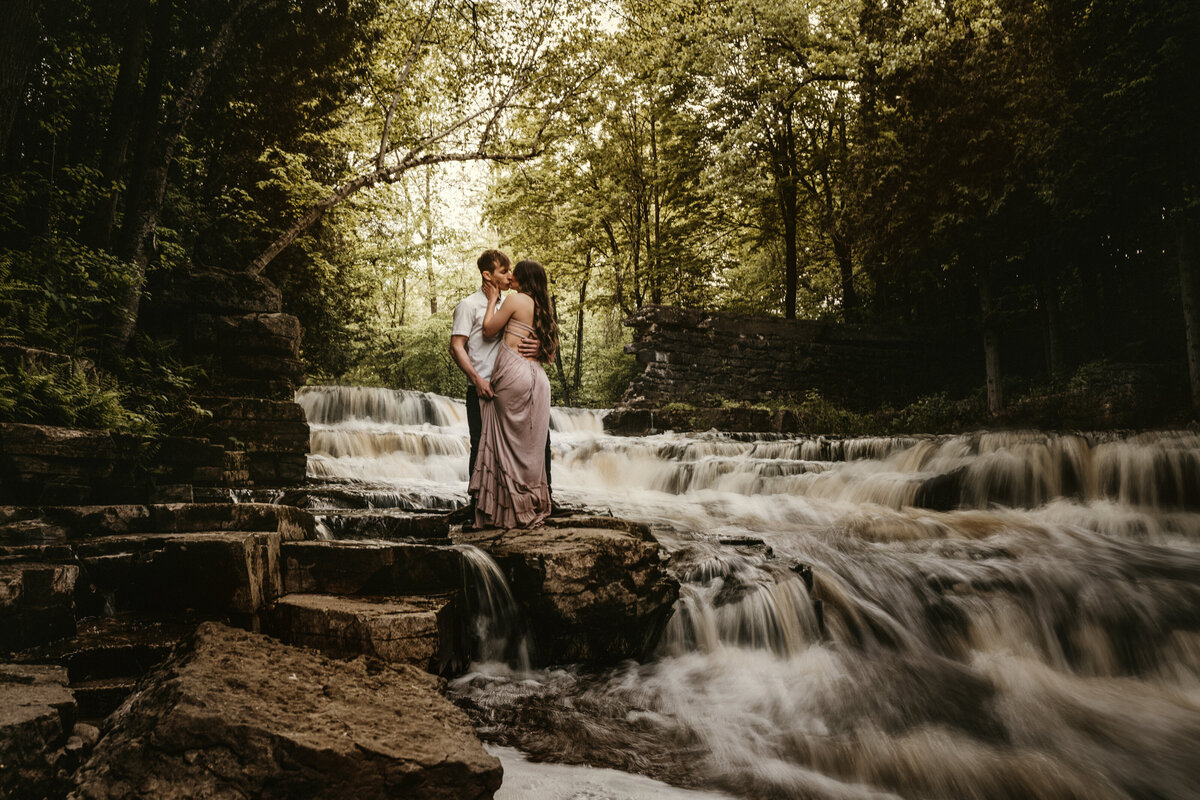 Green Bay, Appleton, Door County engagement photographer