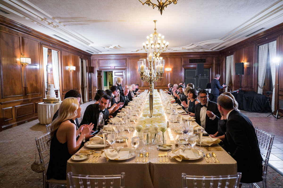 elegant wedding dinner
