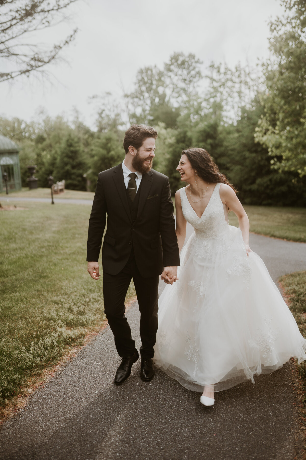 bride & groom smiling