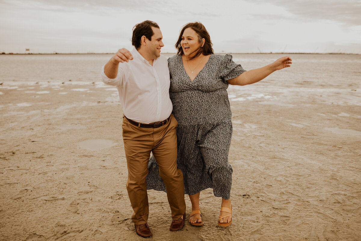 jujuphotography-tampaflorida-engagementsession-cypresspointparkbeach-floridengagementsession-meganandcraig-33