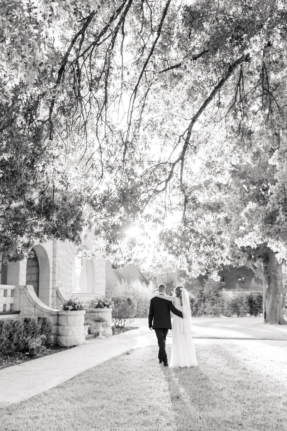 Jessica Chole Photography San Antonio Texas California Wedding Portrait Engagement Maternity Family Lifestyle Photographer Souther Cali TX CA Light Airy Bright Colorful Photography23