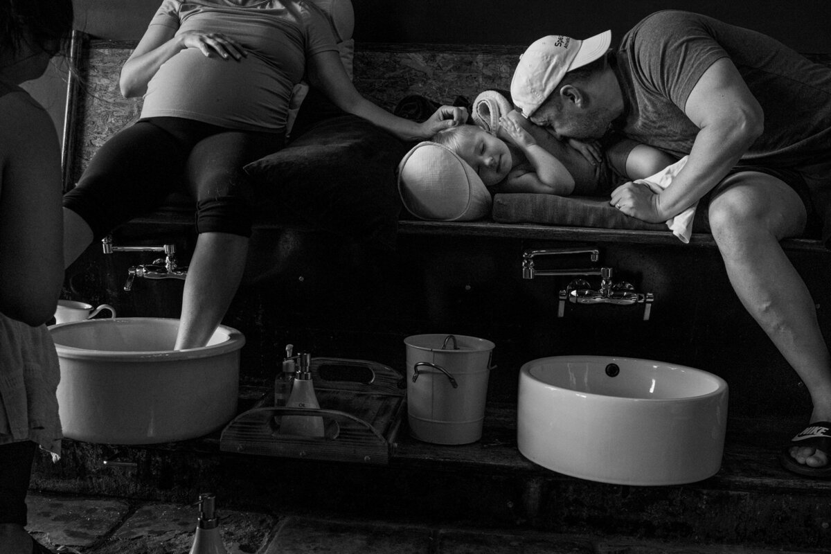 world's-best-birth-photographer-kirsten-lewis-denver-colorado013