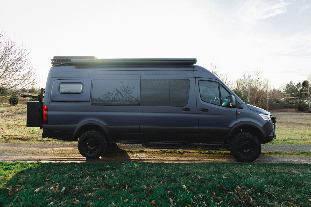1_FORADVENTURE_108_BenchmarkVehicles1