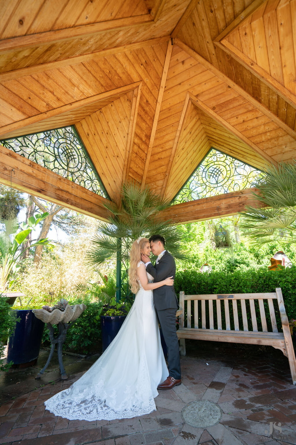 Bride and groom at the Denver Botanic Gardens.