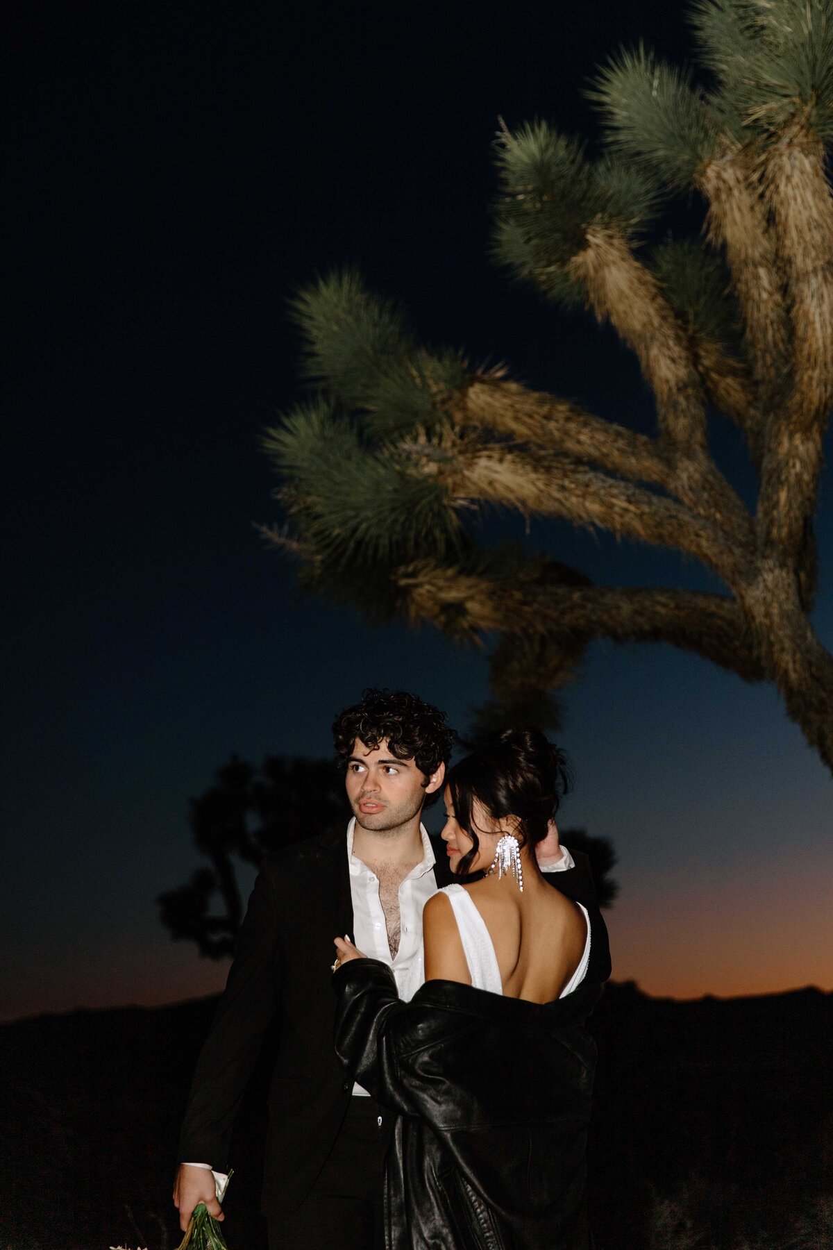 Elegant-Joshua-Tree-Wedding-Photos_2996