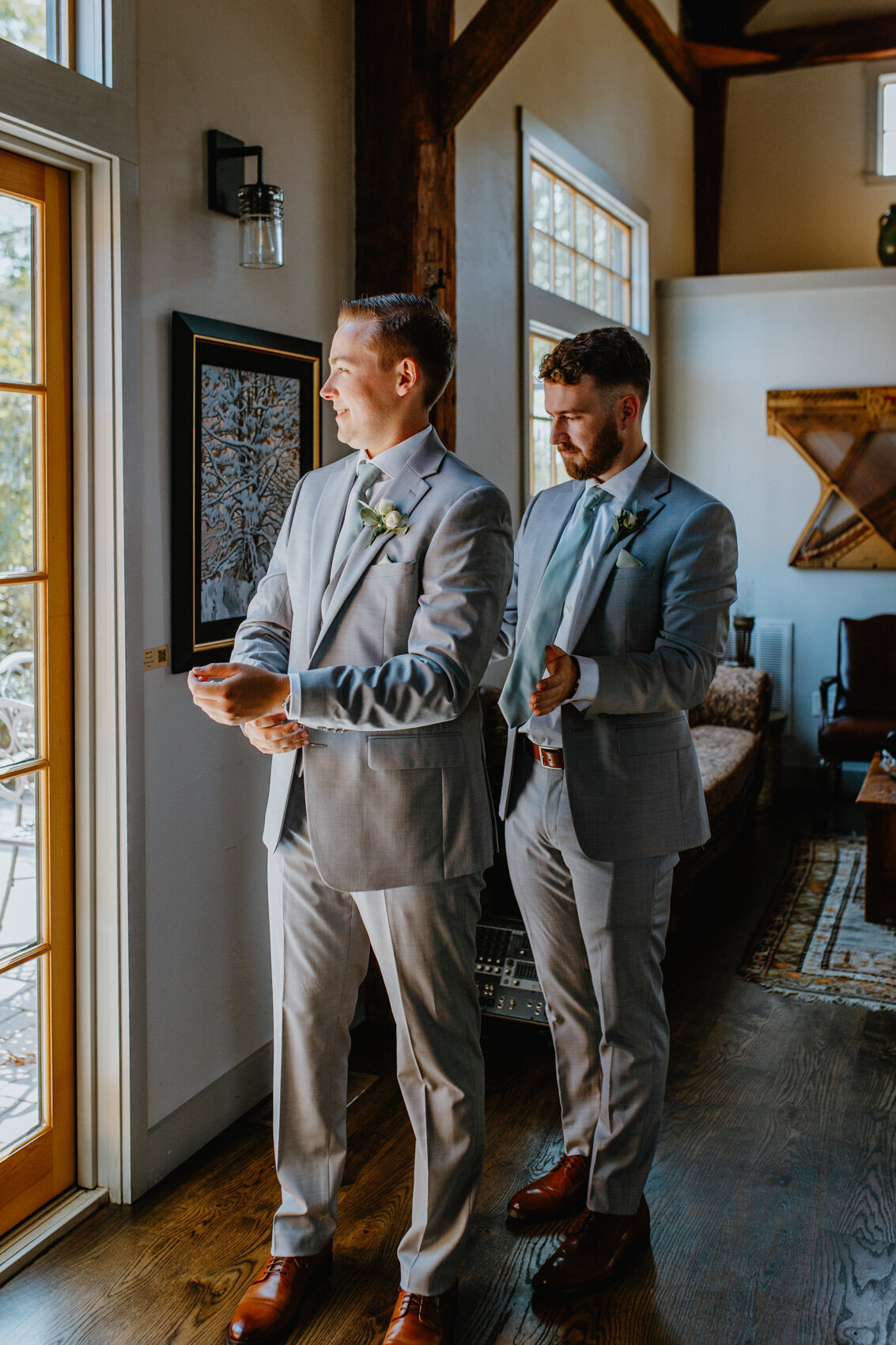 Public House on Page Hill-Tamworth New Hampshire-Wedding-New England Wedding Photographer-Boston-English Speaking Destionation Wedding Photographer-2819