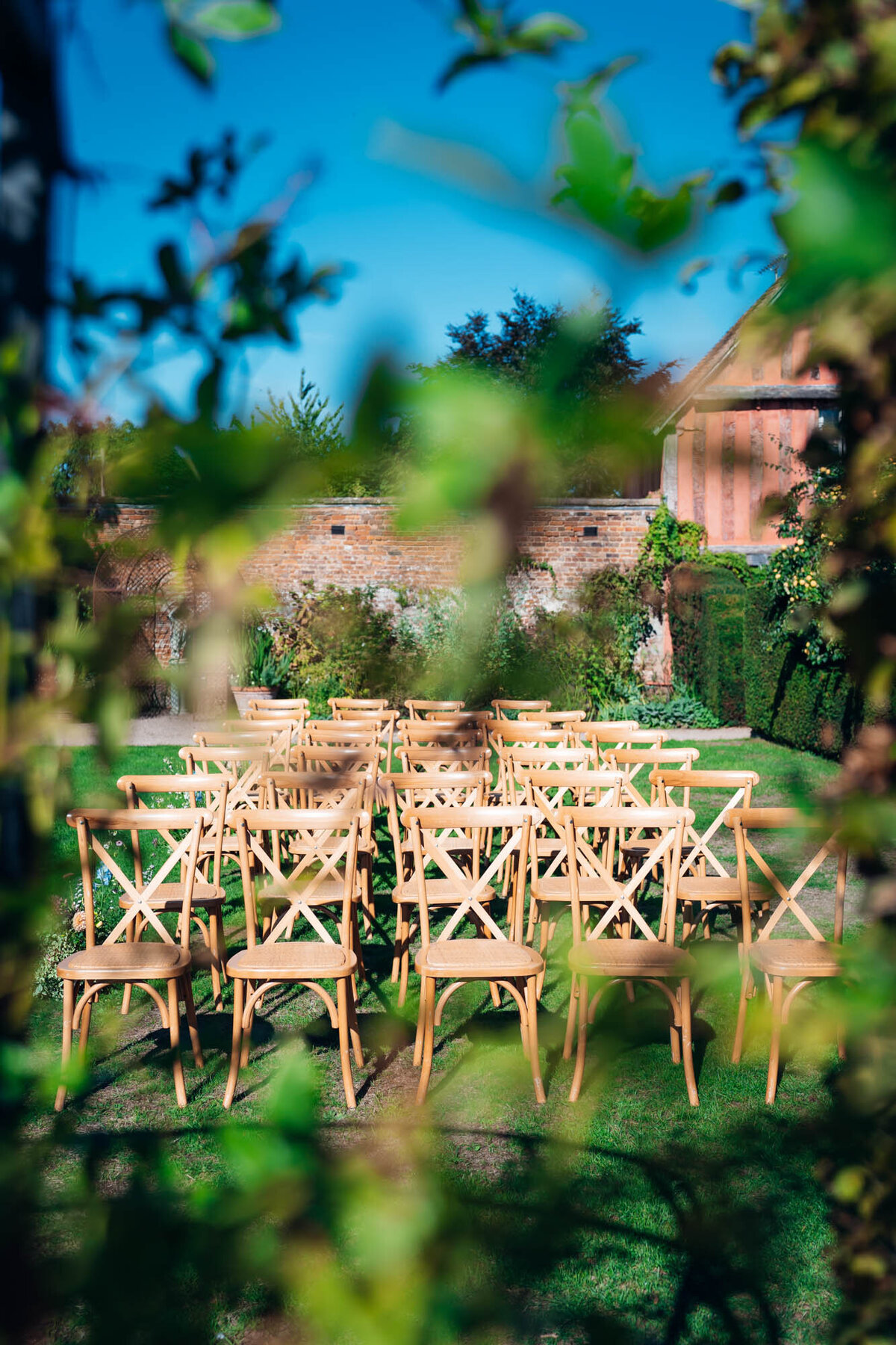 Gloucestershire-wedding-photographer-outdoor-ceremony-set-up-at-pauntley-court