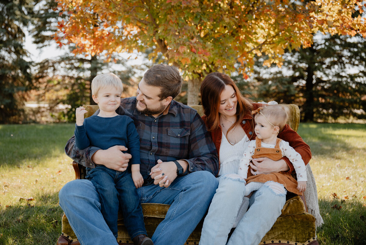Taylor Elizabeth Photography Weddings and Lifetyle Photographer in Indiana Families Photo 23