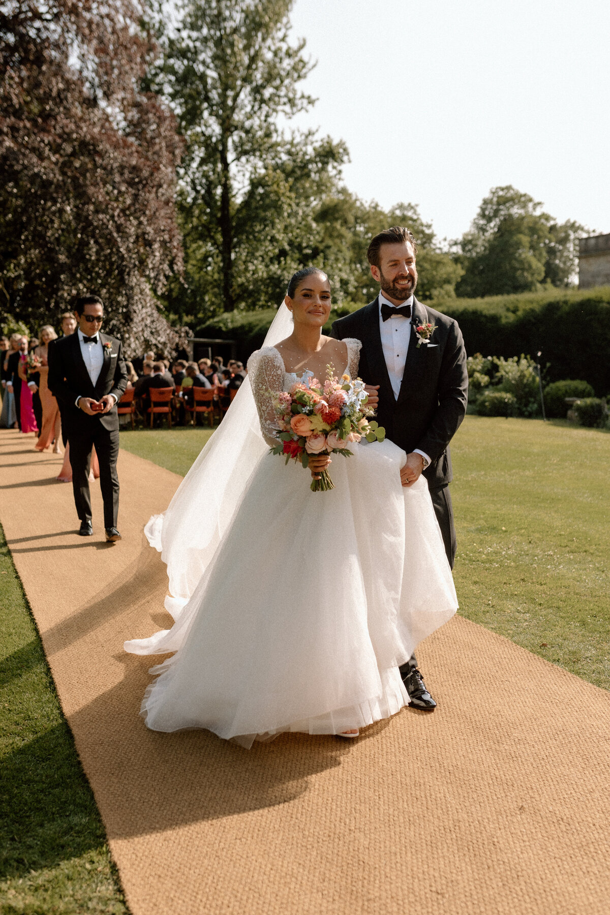 Lina&Drew_BabingtonHouseWedding_SohoFarmHouse_lauradeanphotography_dorsetweddingphotographer-52