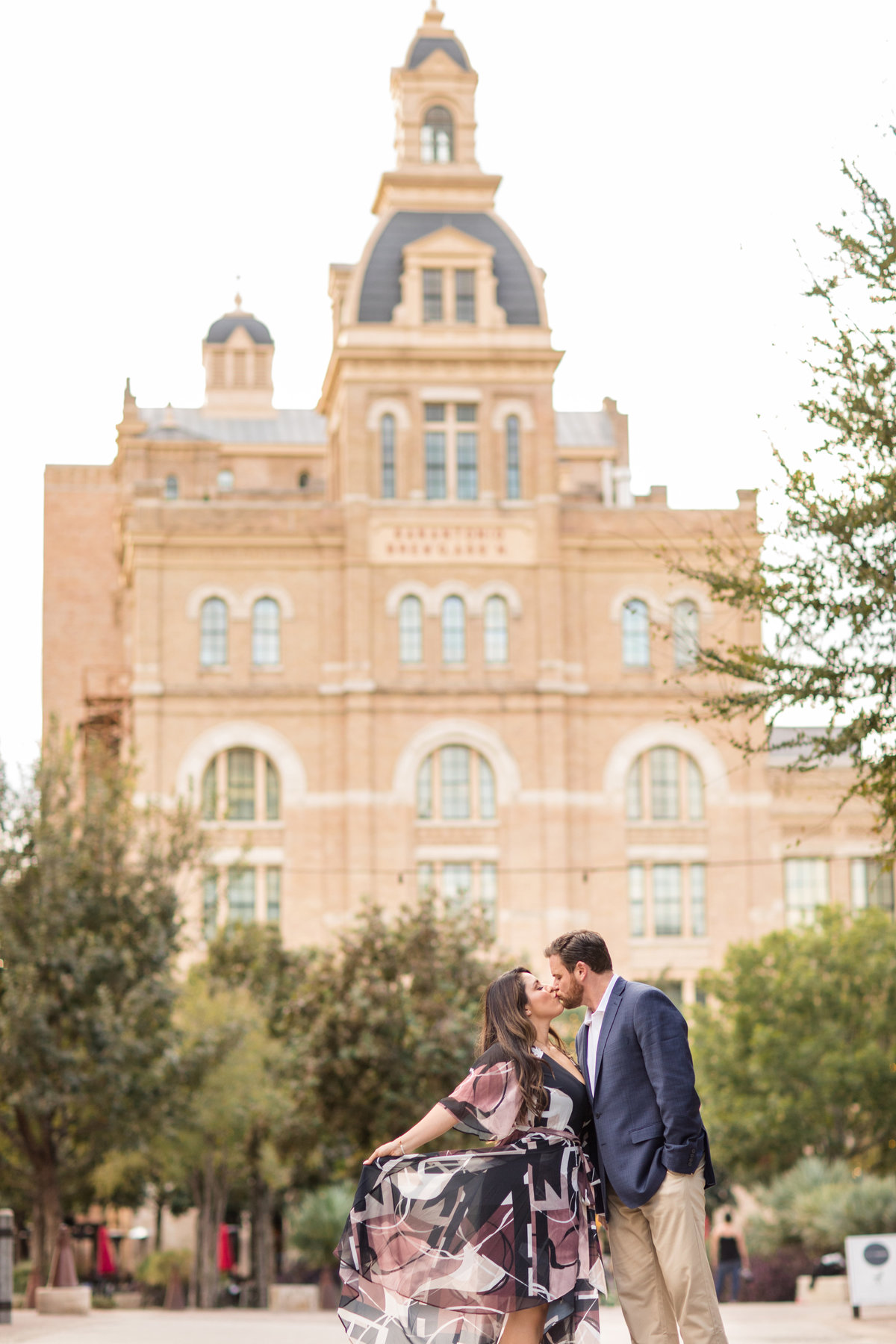 Hannah-Charis-Photography-The-Historic-Pearl-Engagement-Session-8