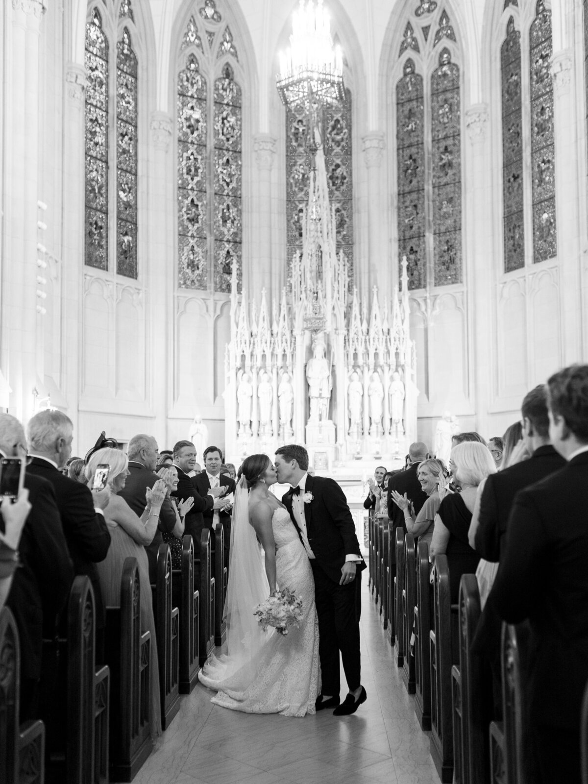 st-james-chapel-wedding-chicago-62