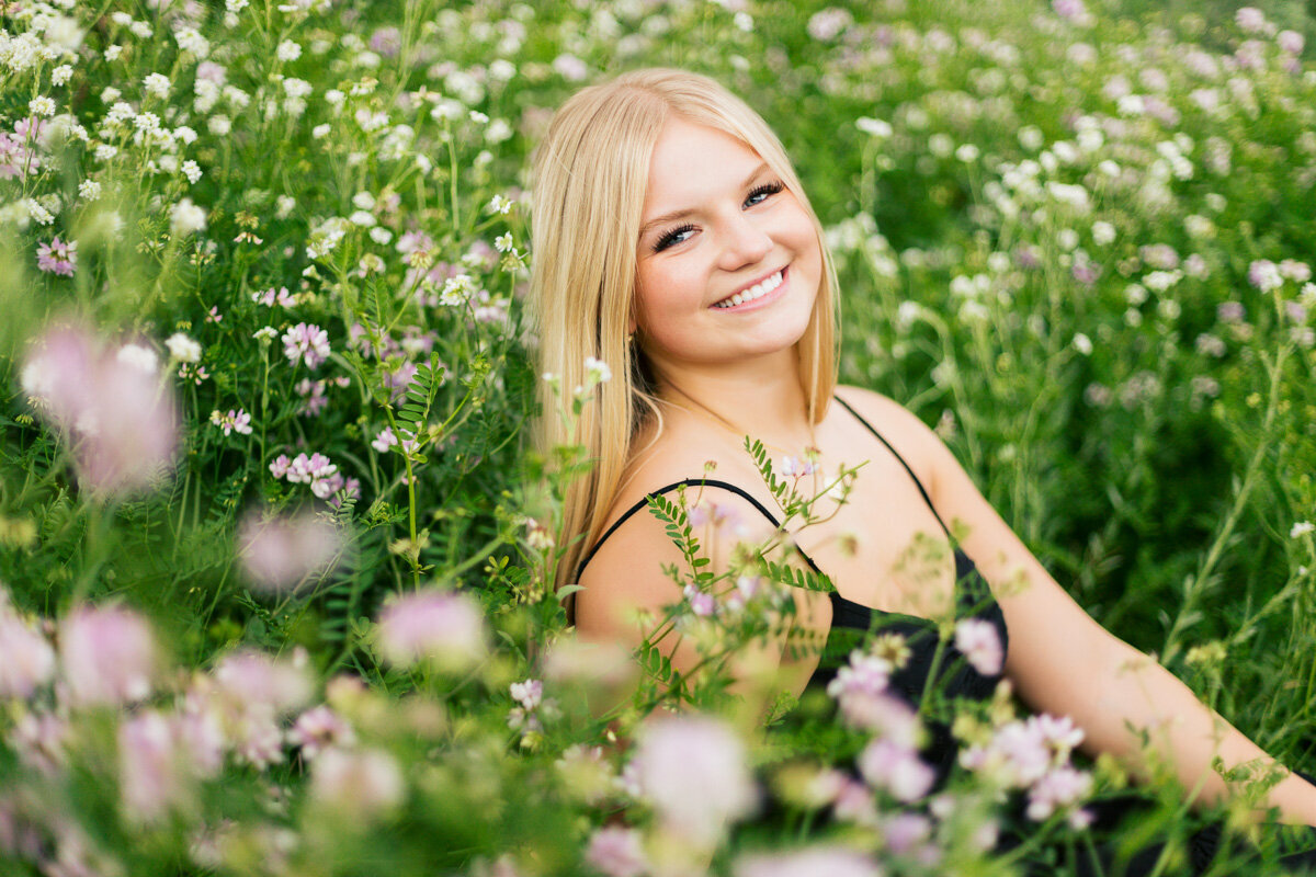 Minneapolis-Senior-Photos-Sarah-Chacos-Photography-16