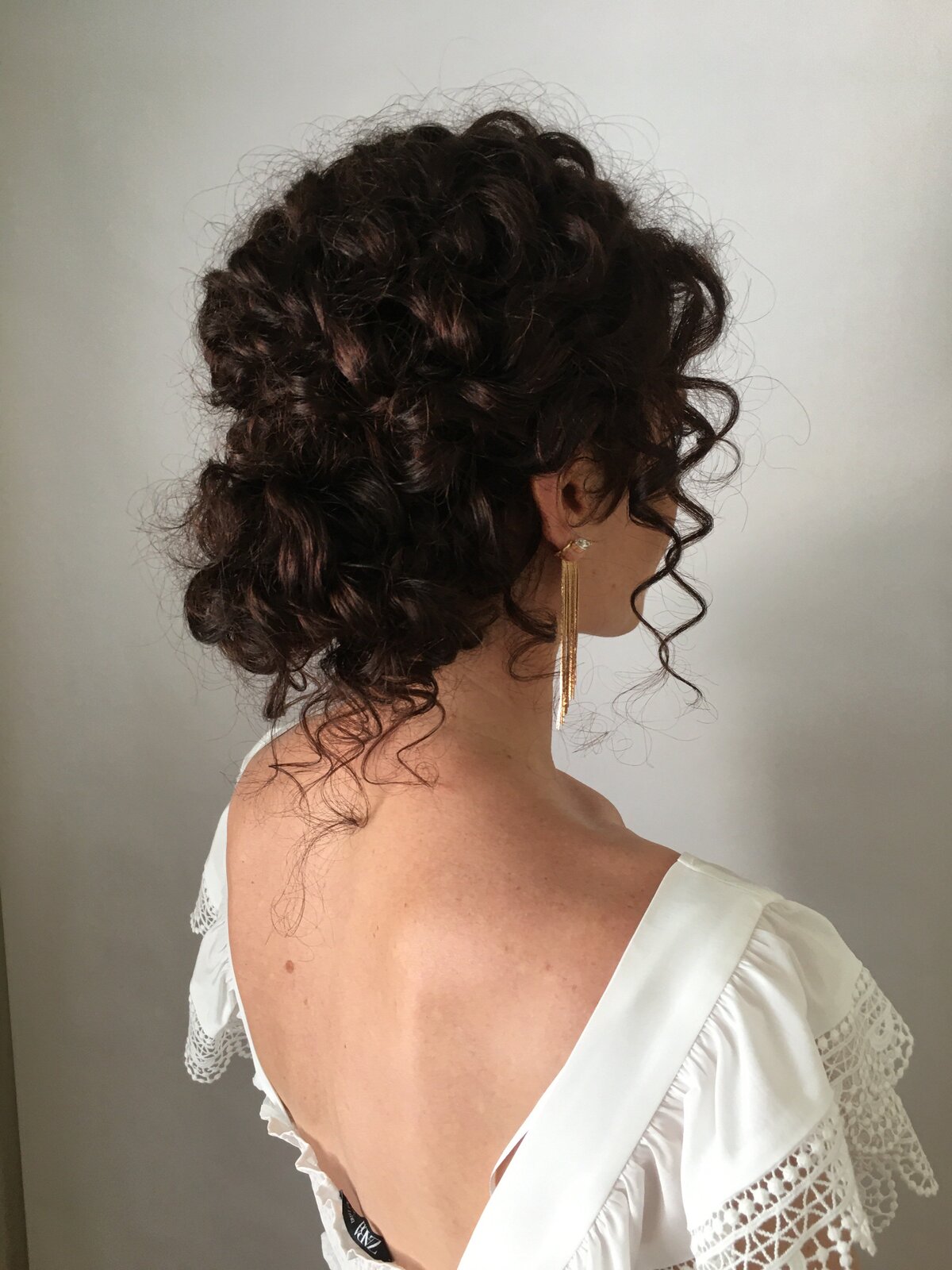 Austin Curly Bridal Hair Styling