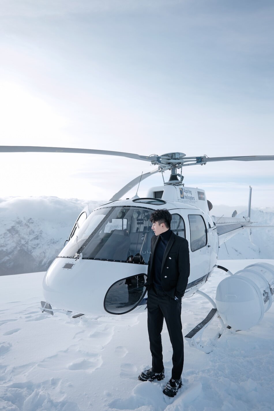 Helicopter wedding photoshoot, Dragonfly Peak, Wanaka.
