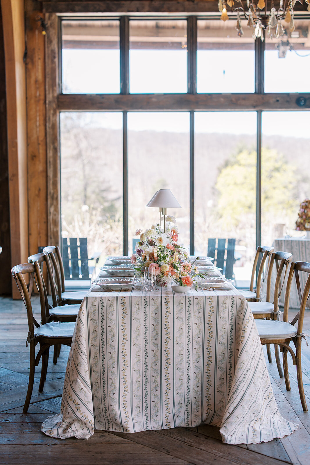 Cedar Lakes Estate Tablescape-77