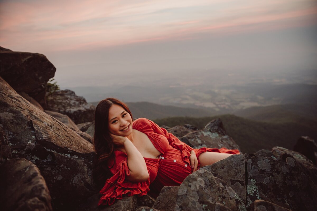 Natural Makeup Maternity Photoshoot Mong Bui