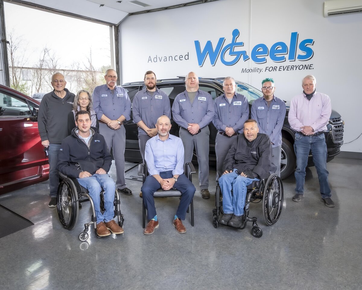 Branding_Services_Advnaced_Wheels-1