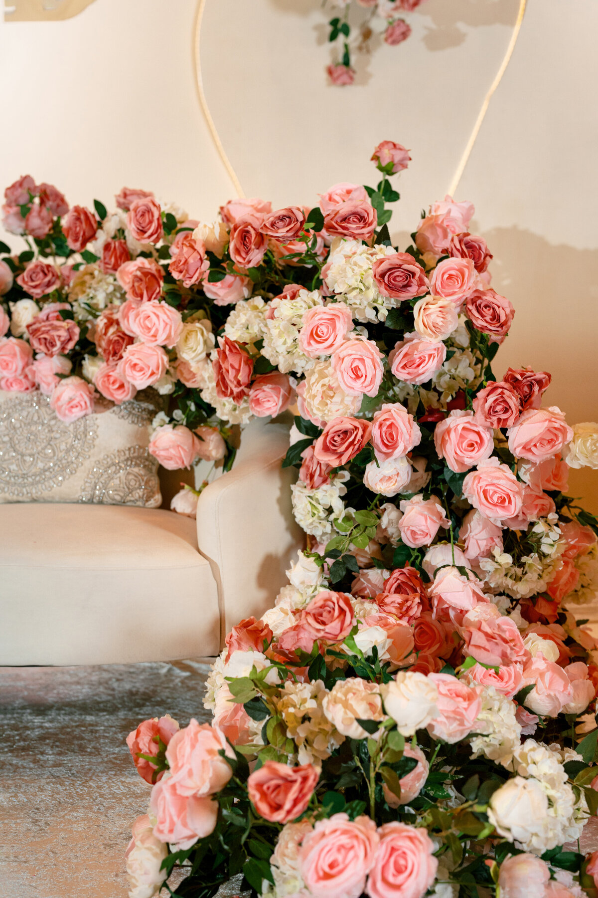 Berlez-Aspen-Avenue-Chicago-Wedding-Photographer-Windy-City-Wedding-Dance-Fulton-West-Event-Christmas-Session-121