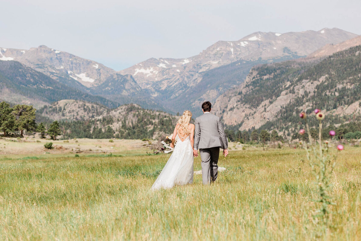 rocky_mountain_national_park_trail_ridge_road_summer_sunrise_elopement_by_colorado_wedding_photographer_diana_coulter-47