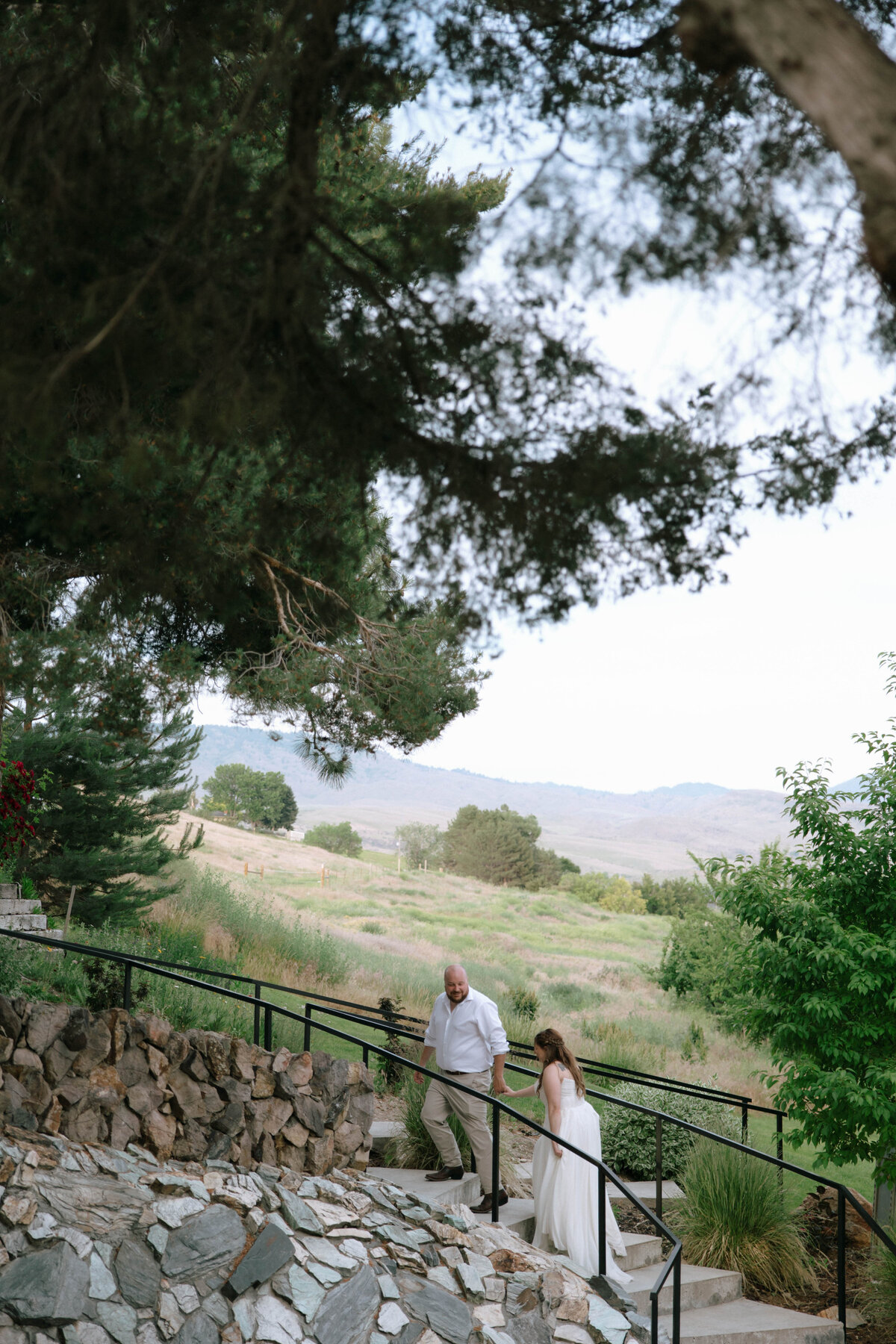 stone-crossing-boise-idaho-luxury-wedding-krysta-timmons-photography-bridals-10