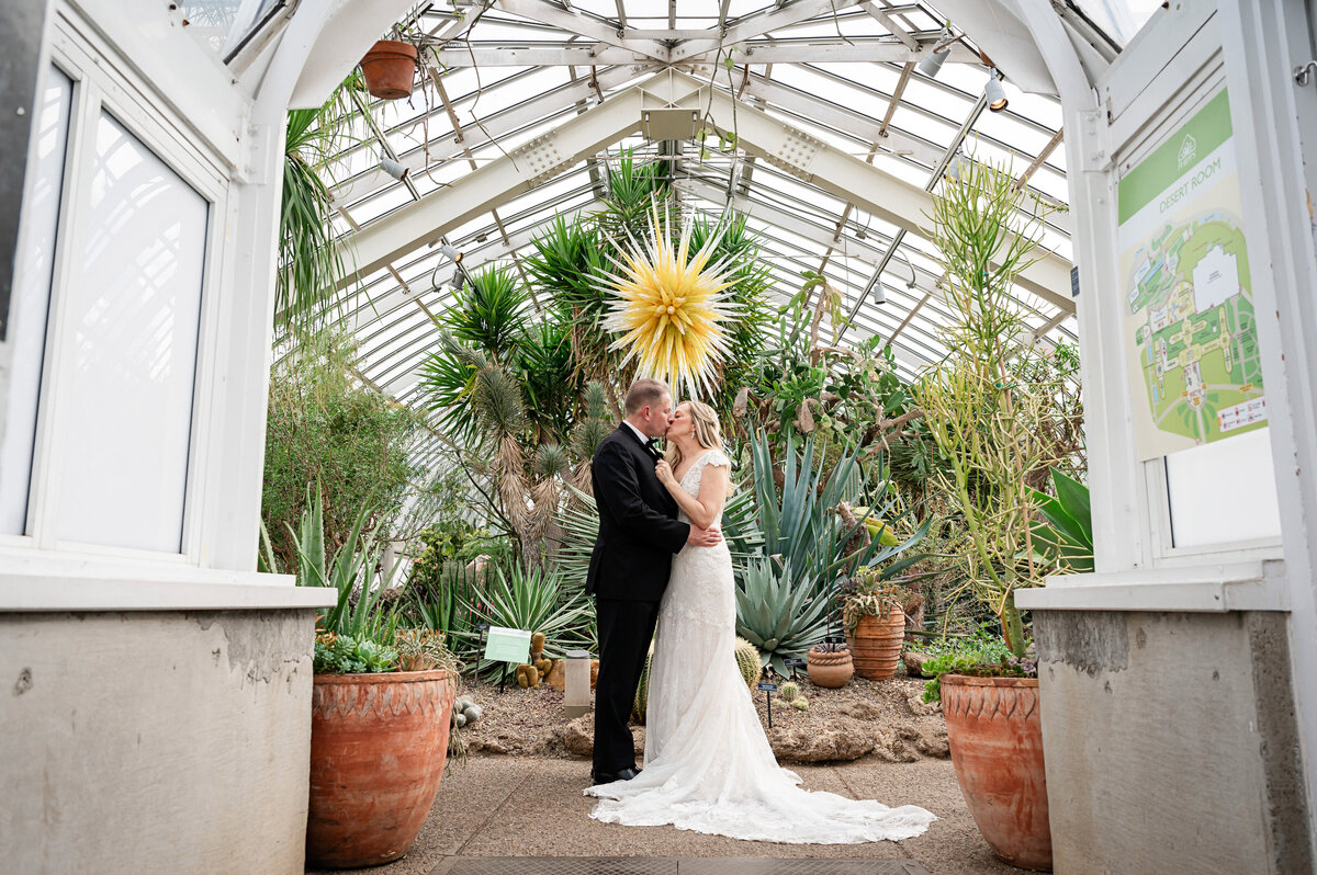 pittsburgh elopement at phipps conservatory