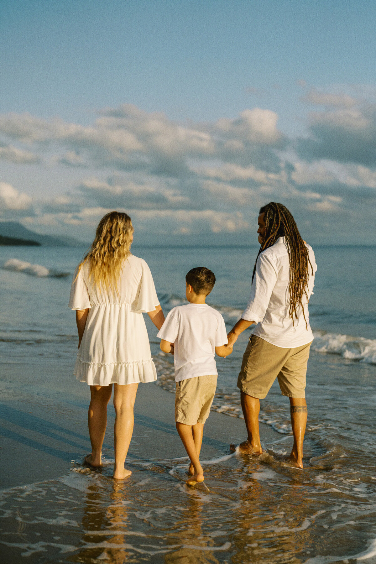 ellis-beach-sunrise-family-engagement-shoot-050