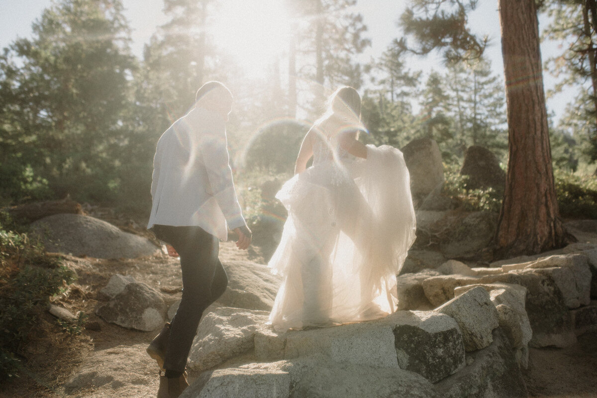 451 Lake Tahoe Elopement Photographer_California elopement_Adventure elopement photographer_Hiking_Lisa & Adam-9595_websize
