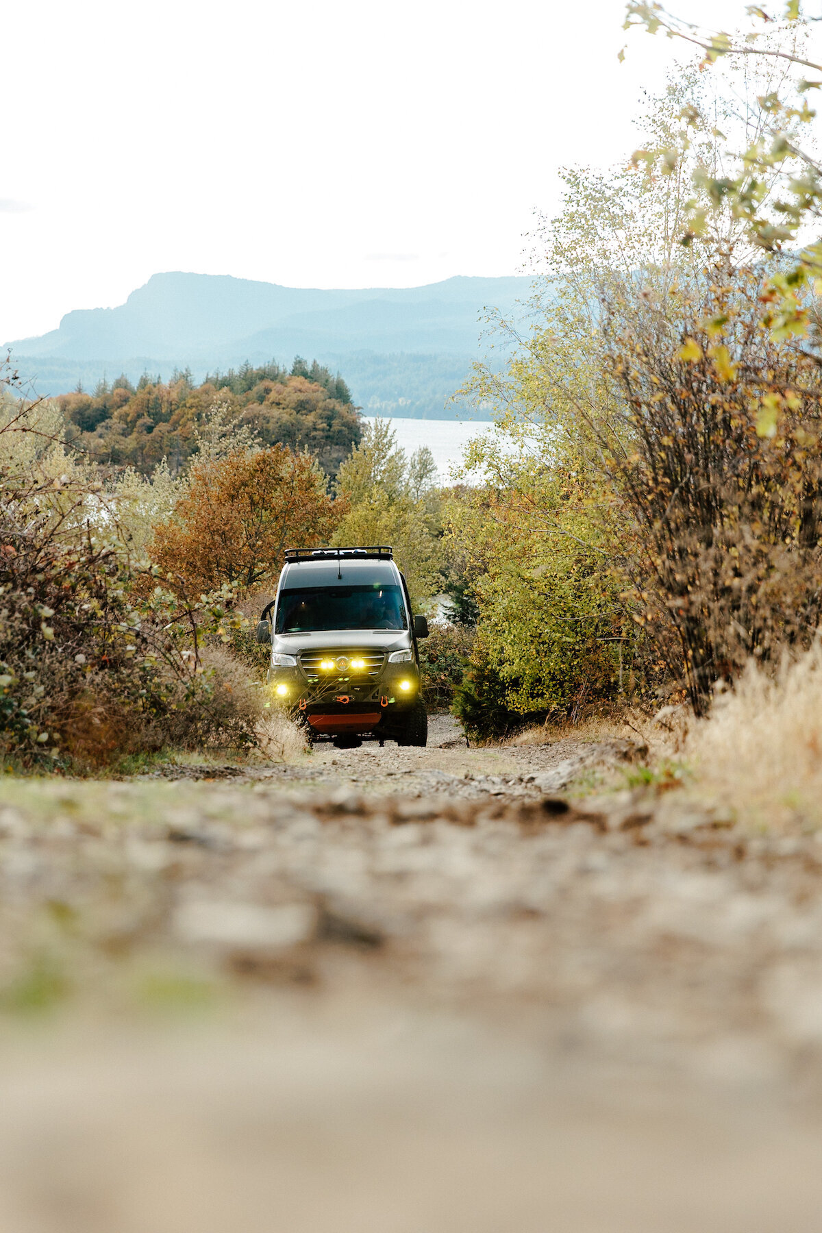 1_SummitSeeker_251013_BMV_#125_SlowFastcreative_2046