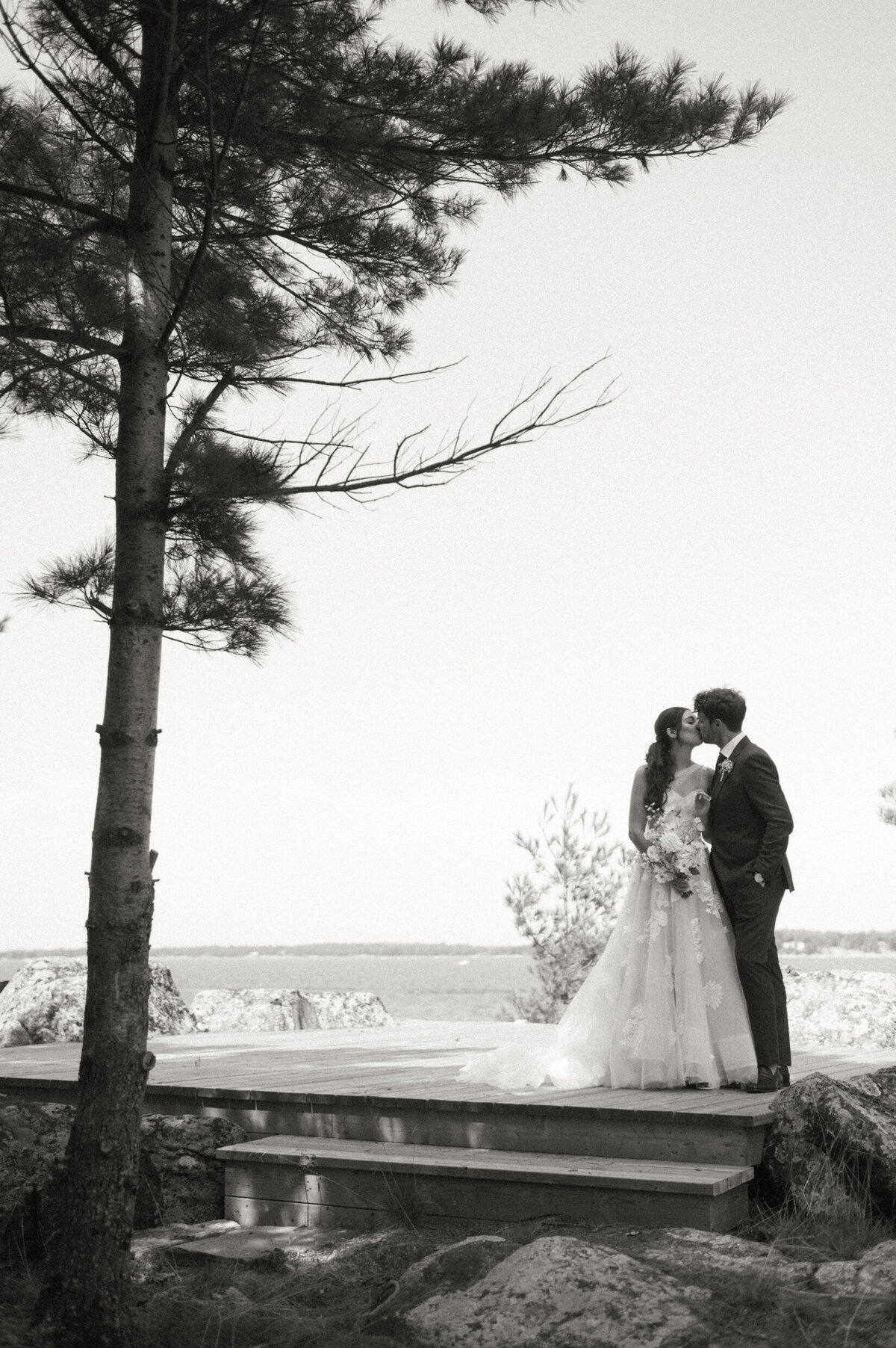 AllieJenningsPhoto-SaraRylendWedding-SNEAKPEEKS-60