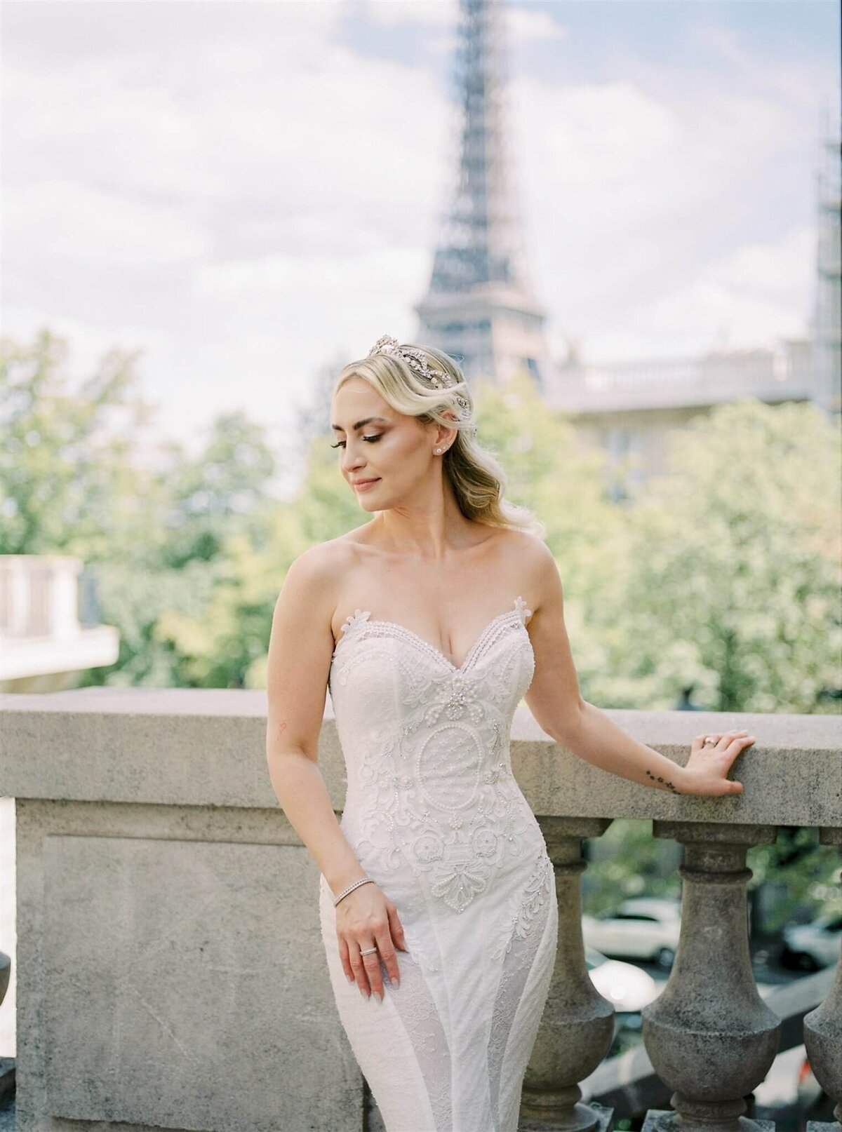 DianeSoteroPhotography_Wedding_StJamesHotel_HotelLeMarois_Paris_France_197