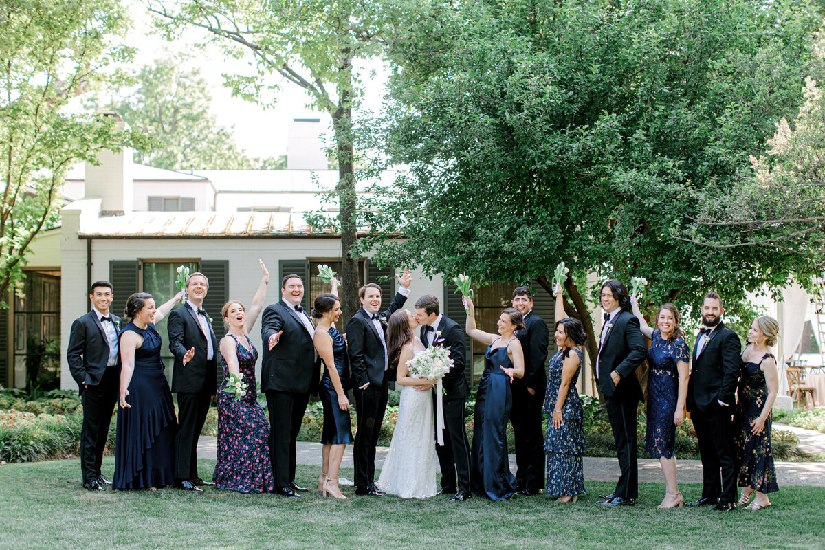Gena & Matt's Wedding at the Dallas Arboretum | Dallas Wedding Photographer | Sami Kathryn Photography-112