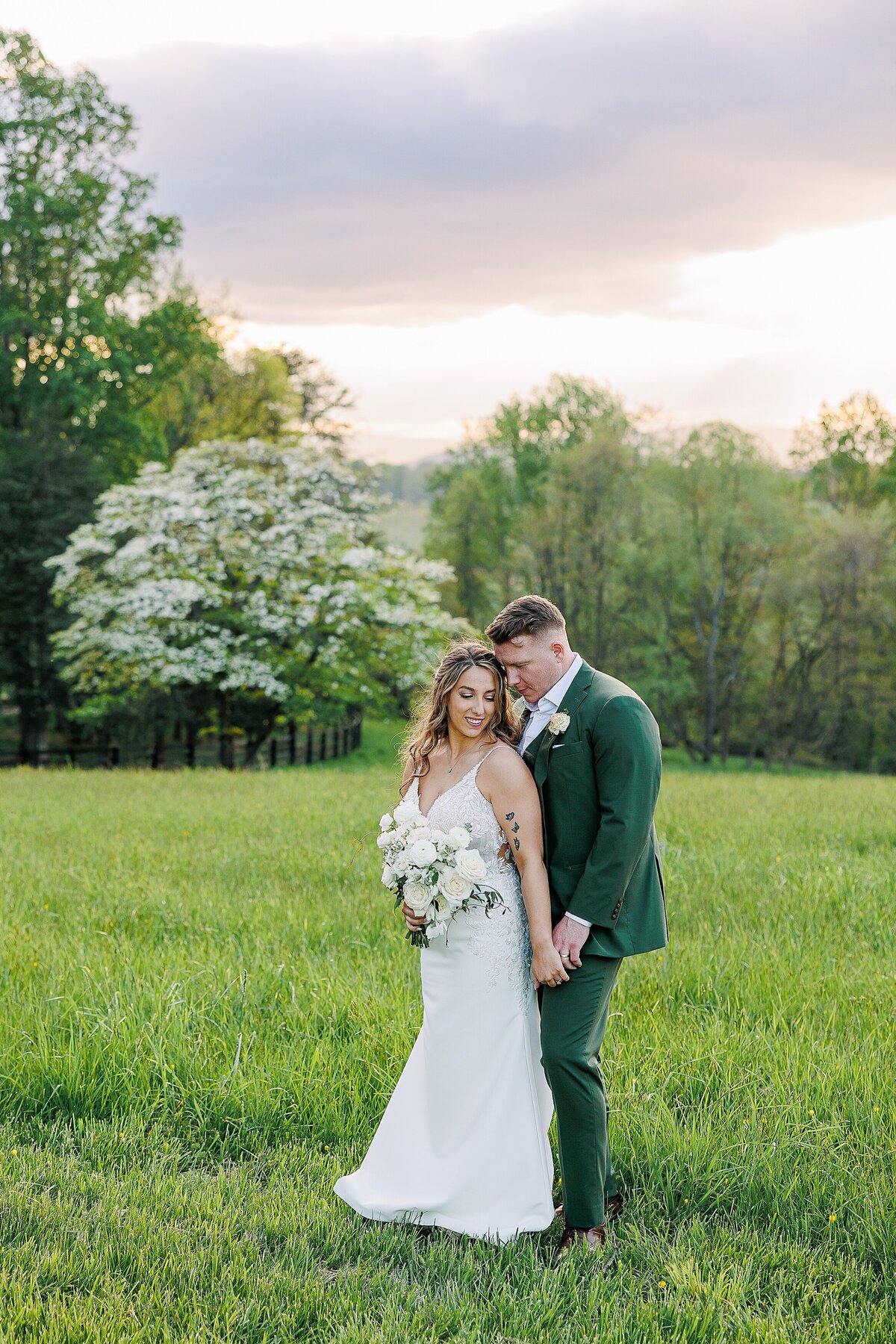 the-oak-barn-at-loyalty-leesburg-wedding-rebecca-dotson-photography_0035