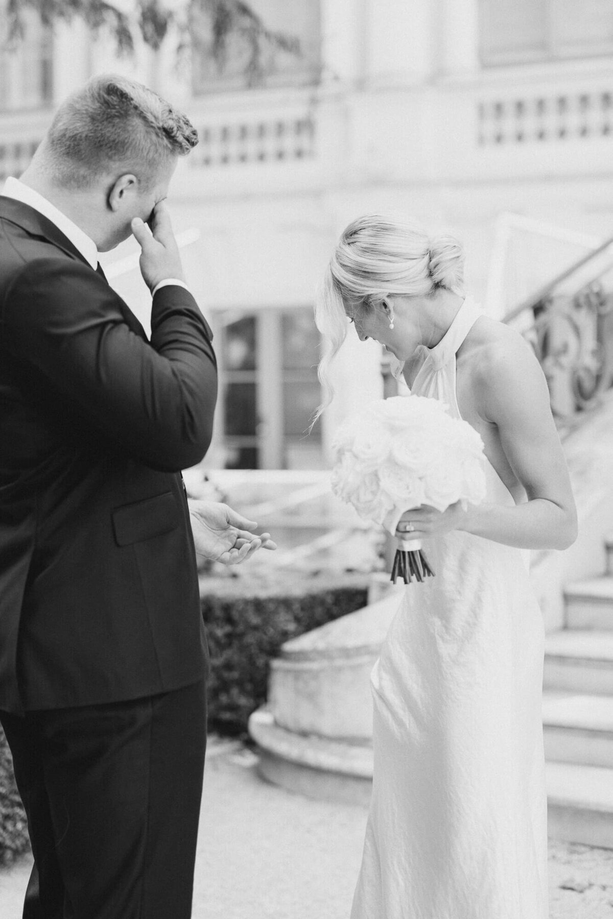 intimate-wedding-vienna-palais-coburg-nfl-player-5