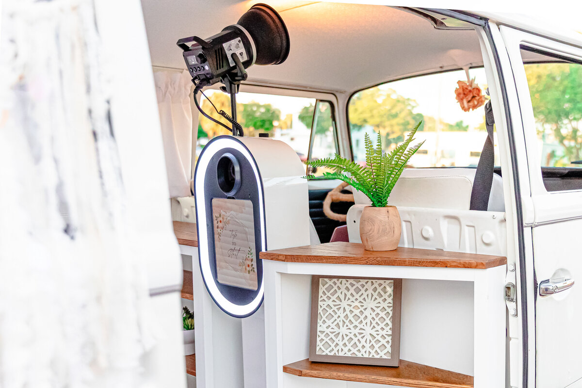 penny-the-photo-bus-weddings-photo-strip-photo-strips-tampa-wedding-photo-booth-photo-bus-joy-love-marriage-wedding-day10