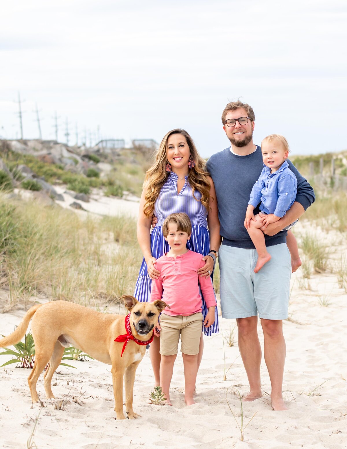 Sea-Bright-Rumson-Living-family-portrait-Marnie-Doherty-Photography-1