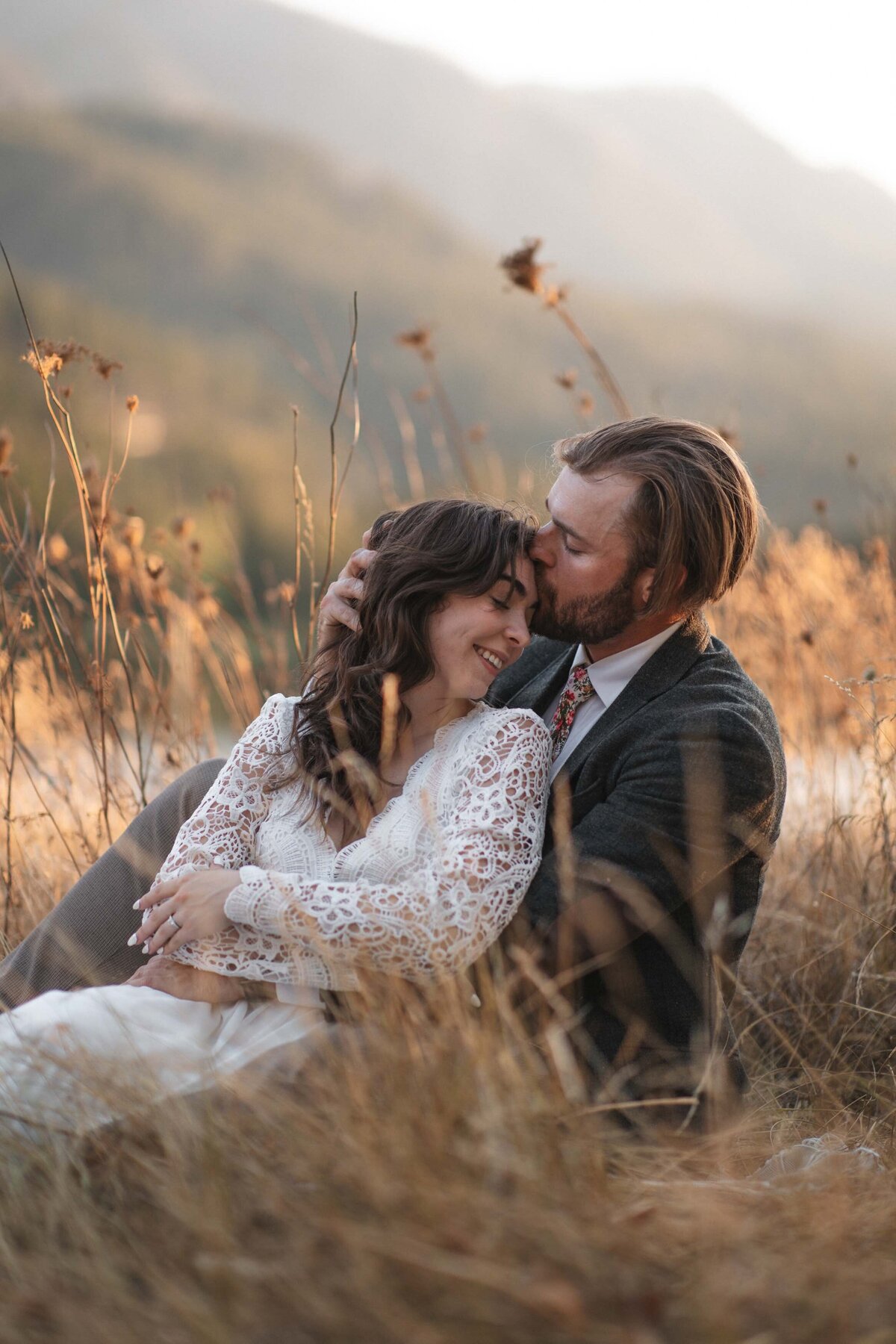columbia-river-gorge-elopement-government-cove-oregon-55
