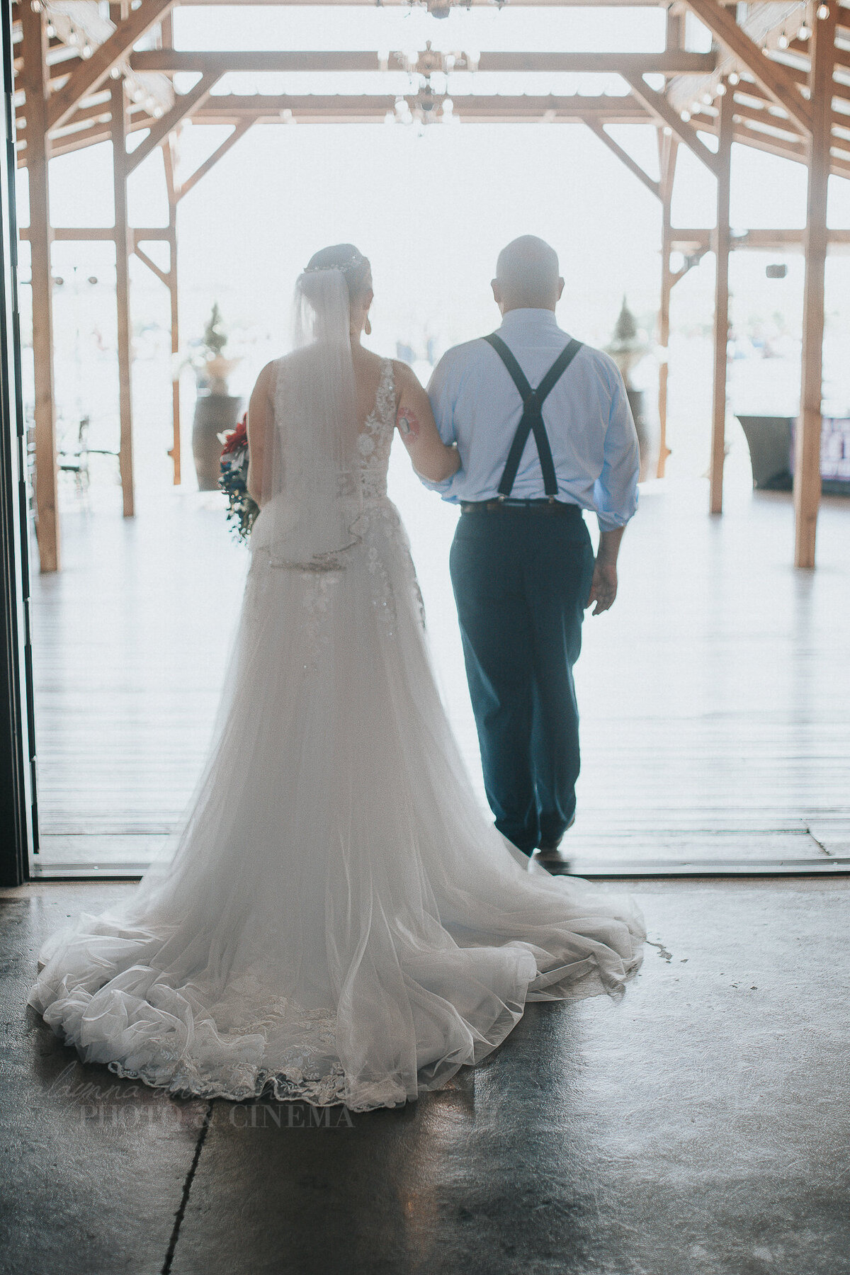 ceremony _ alaynna ann schwartz _ harpors vinyard _ iowa photographer _ playlife photography_0105