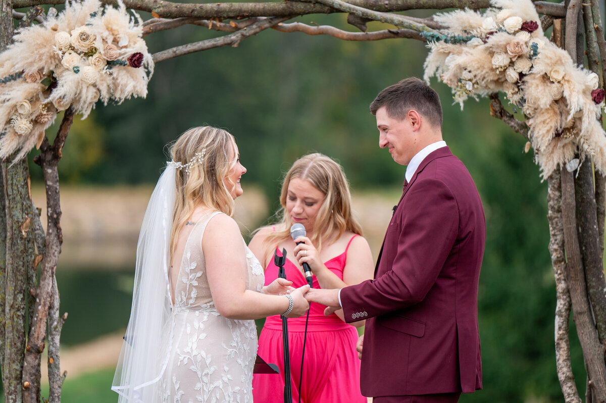 189-Wedding Ceremony Highlights-DSC_4518-Wedding Photography- St Cloud MN- Central MN, Nicole Hollenkamp
