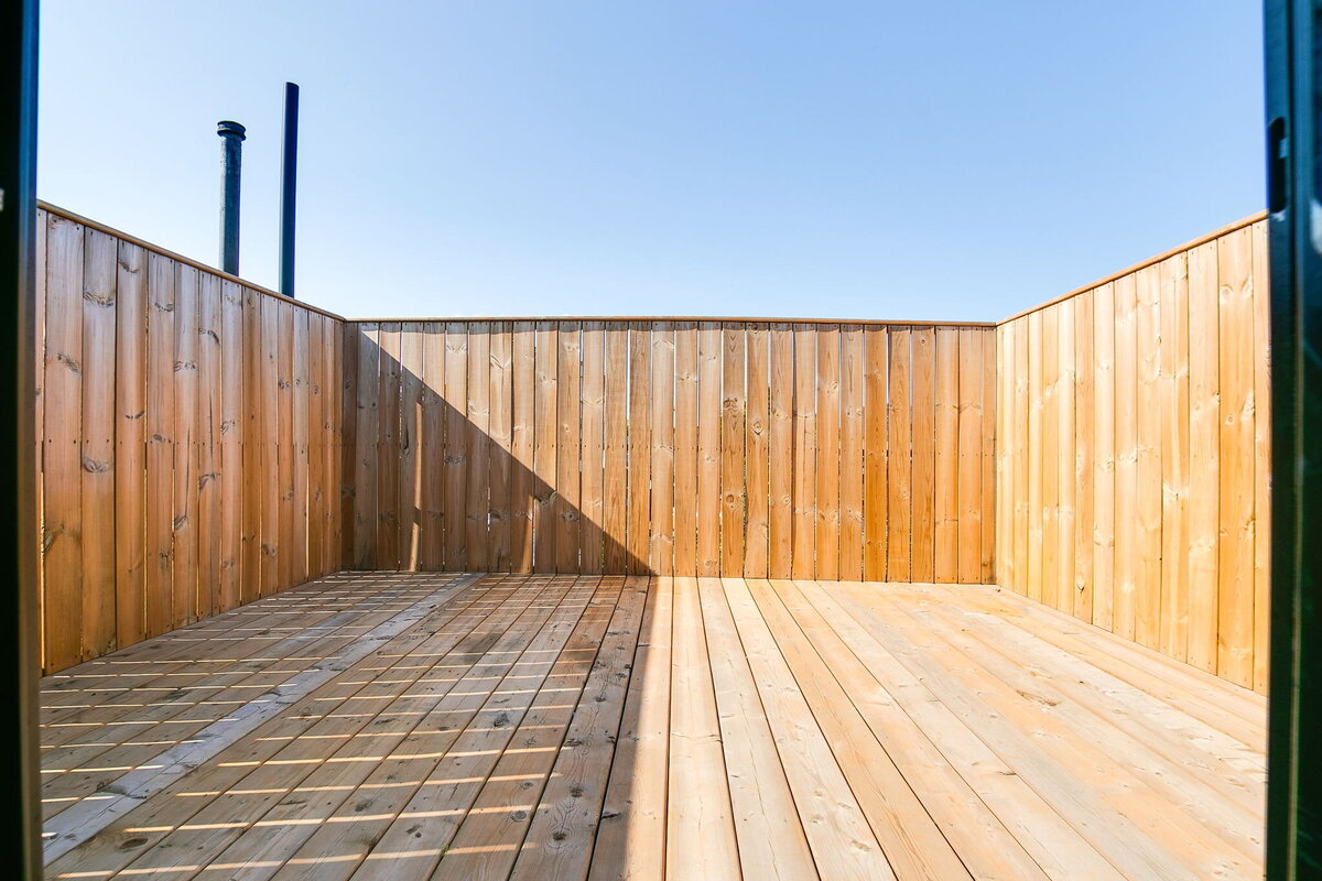 30-web-or-mls-61_002_Terrace