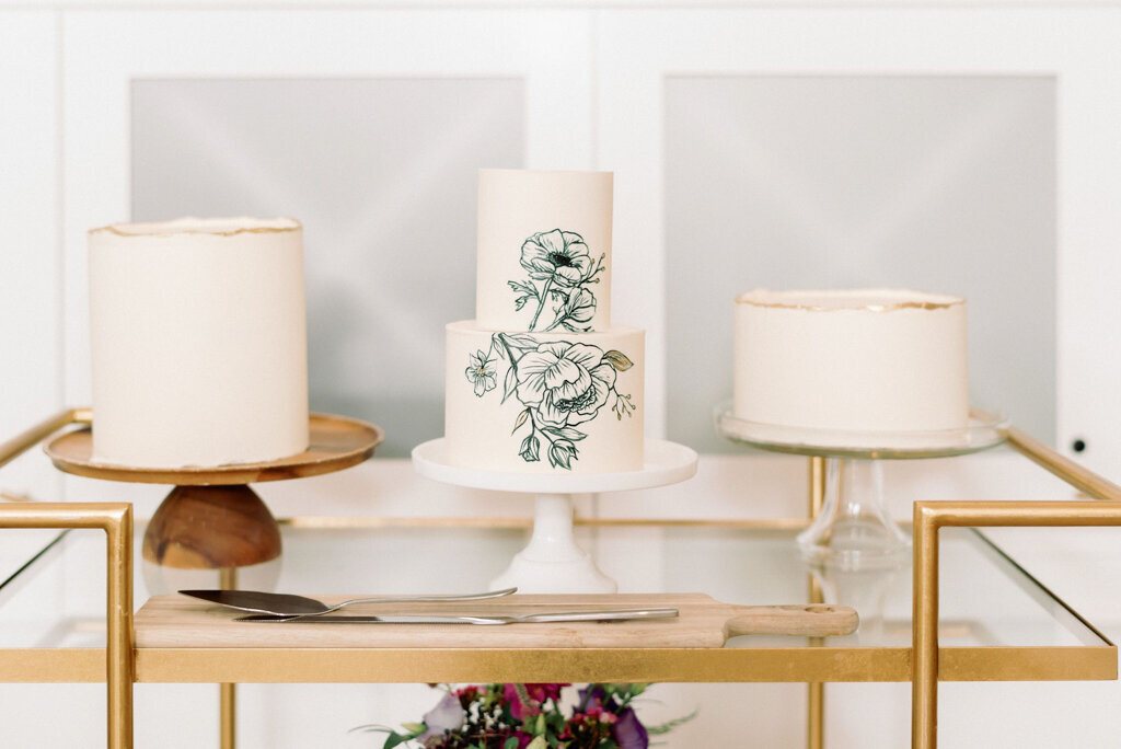 Bake My Day, contemporary cakes & desserts in Calgary, Alberta, featured on the Brontë Bride Vendor Guide.