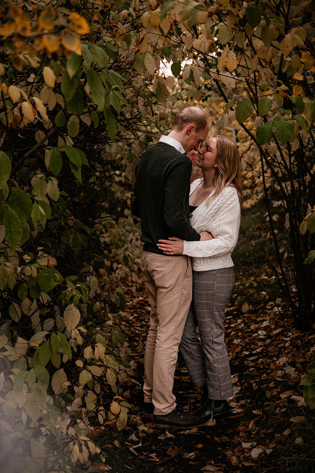 Kass and Cam - MommaPenguinPhotography-158