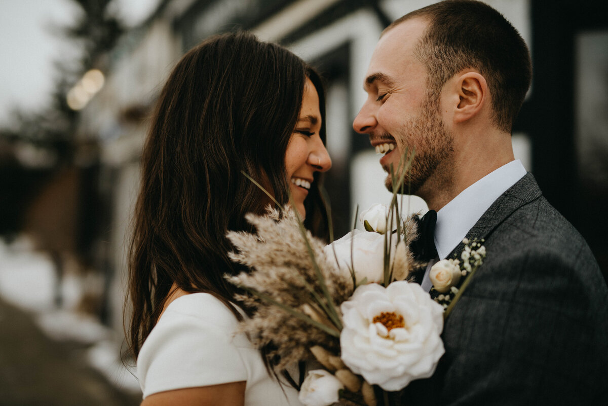 Revel Ash Studio - Winter Wedding - Classic Contemporary-3