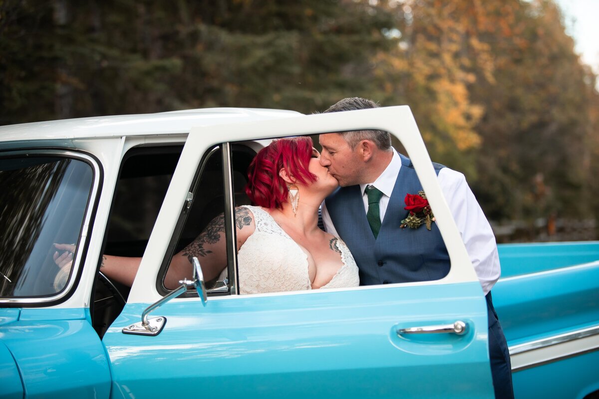 Whitehorse, Yukon Wedding Photographer