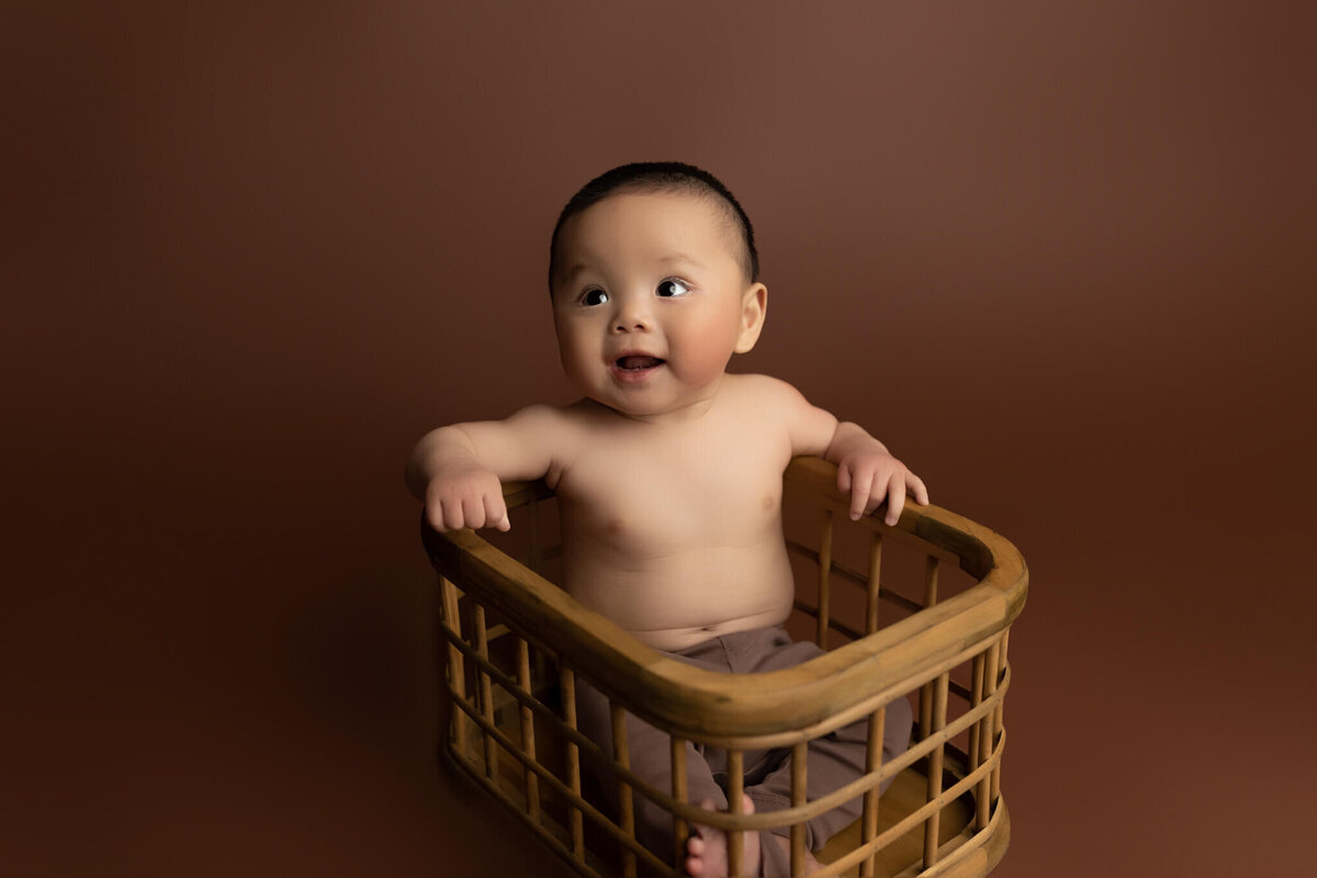NW Arkansas baby photographer, milestone session near me, NW Arkansas baby portrait studio, professional baby photos