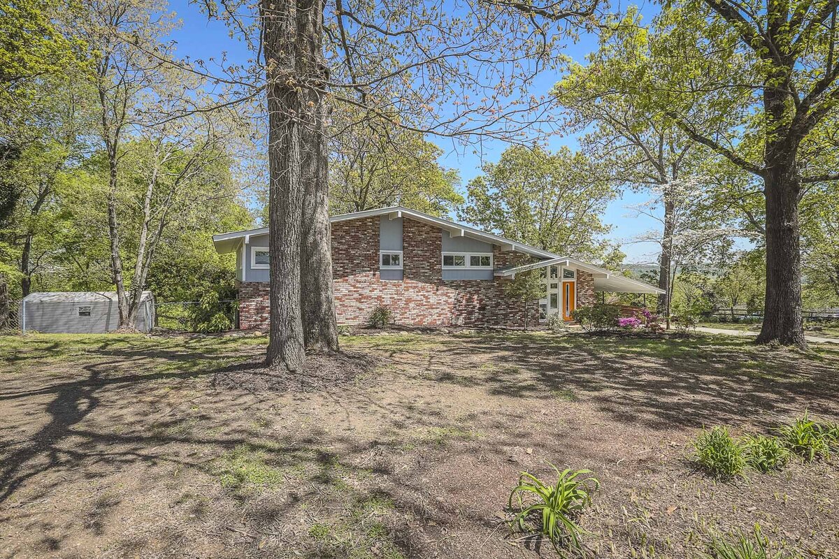 4524 Cloverdale HR-7