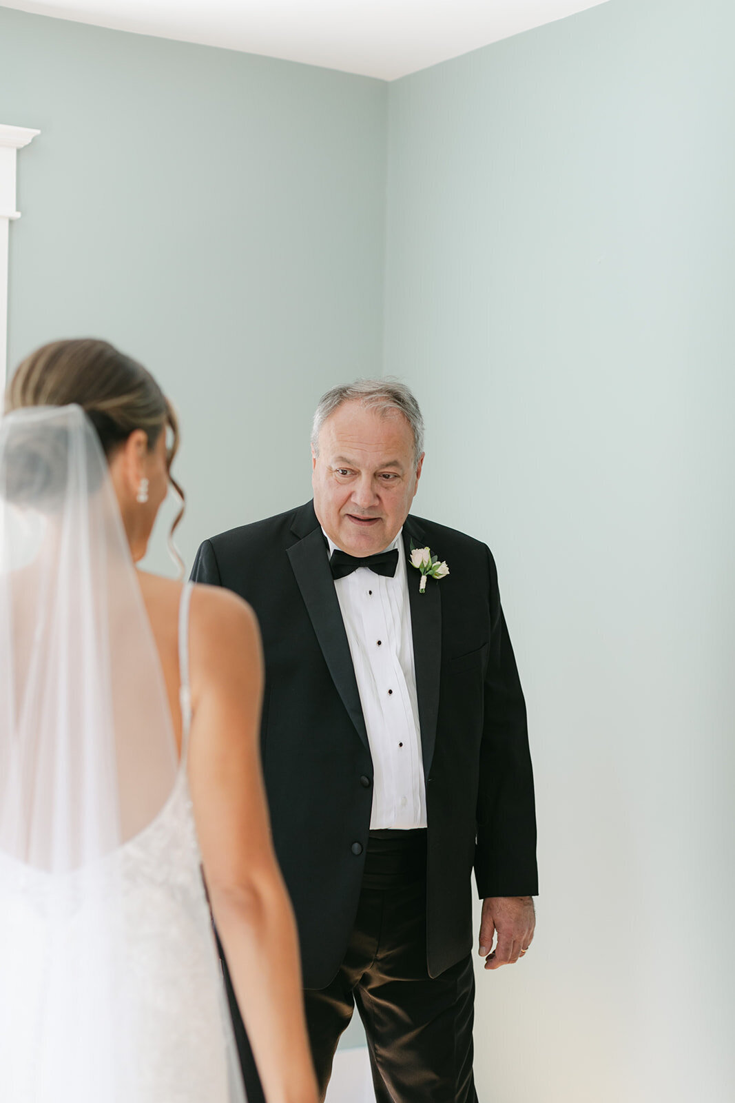 first-look-with-father-of-the-bride-2